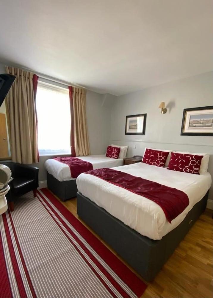 Rose Park Hotel London Exterior photo